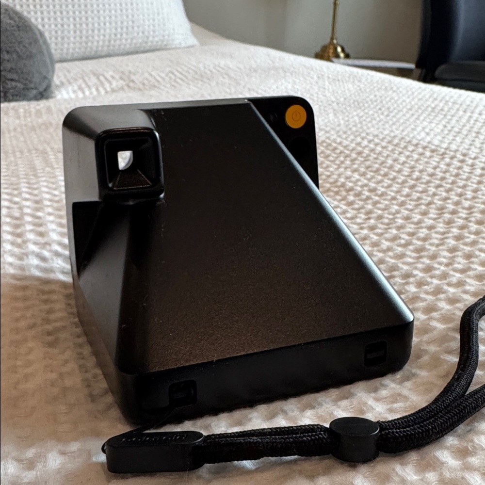 Polaroid Now Camera - Picture 2 of 4